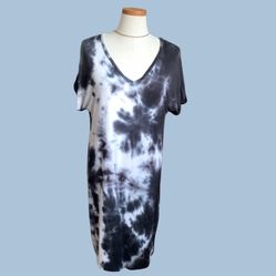 Woman’s Long Tie Dye Casual Dress Size M