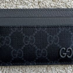 🔥 Authentic Gucci GG Supreme Cardholder – Black/Steel – $130 OBO