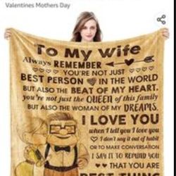 New Fleece Blanket.  See Photos.  Cash/ Pickup Only 