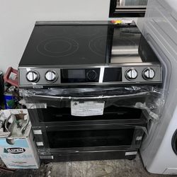 NEW SAMSUNG ELECTRIC 30” BLACK RANGE