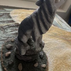 Incense Wolf Holder Center Piece