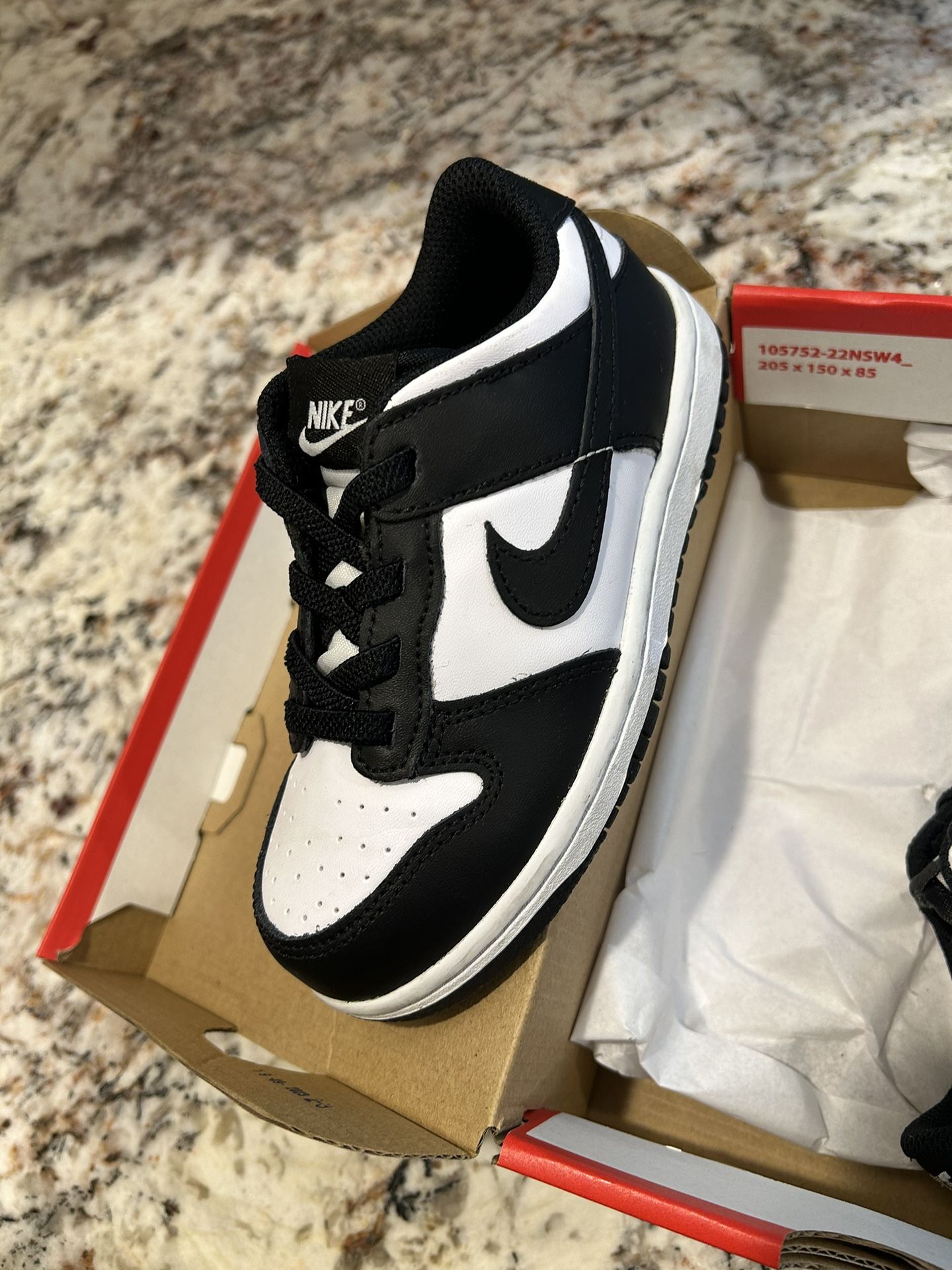 Nike Dunk Low (pandas) Size 10c