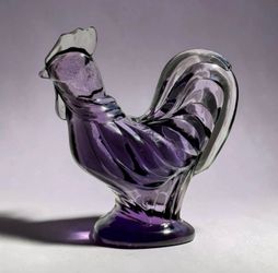 Vintage Fenton Art Glass Rooster in Deep Purple Collectible
