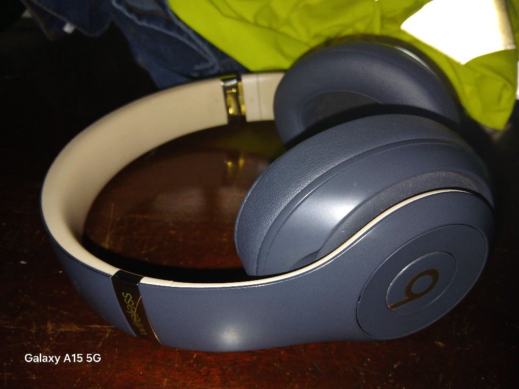 Beats Studio 3