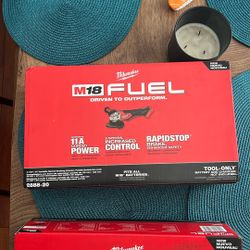 Milwaukee M18 FUEL Variable Speed Grinder (2888-20) – New
