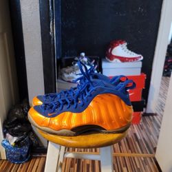 Foamposite One Cavs Size 10.5 $80