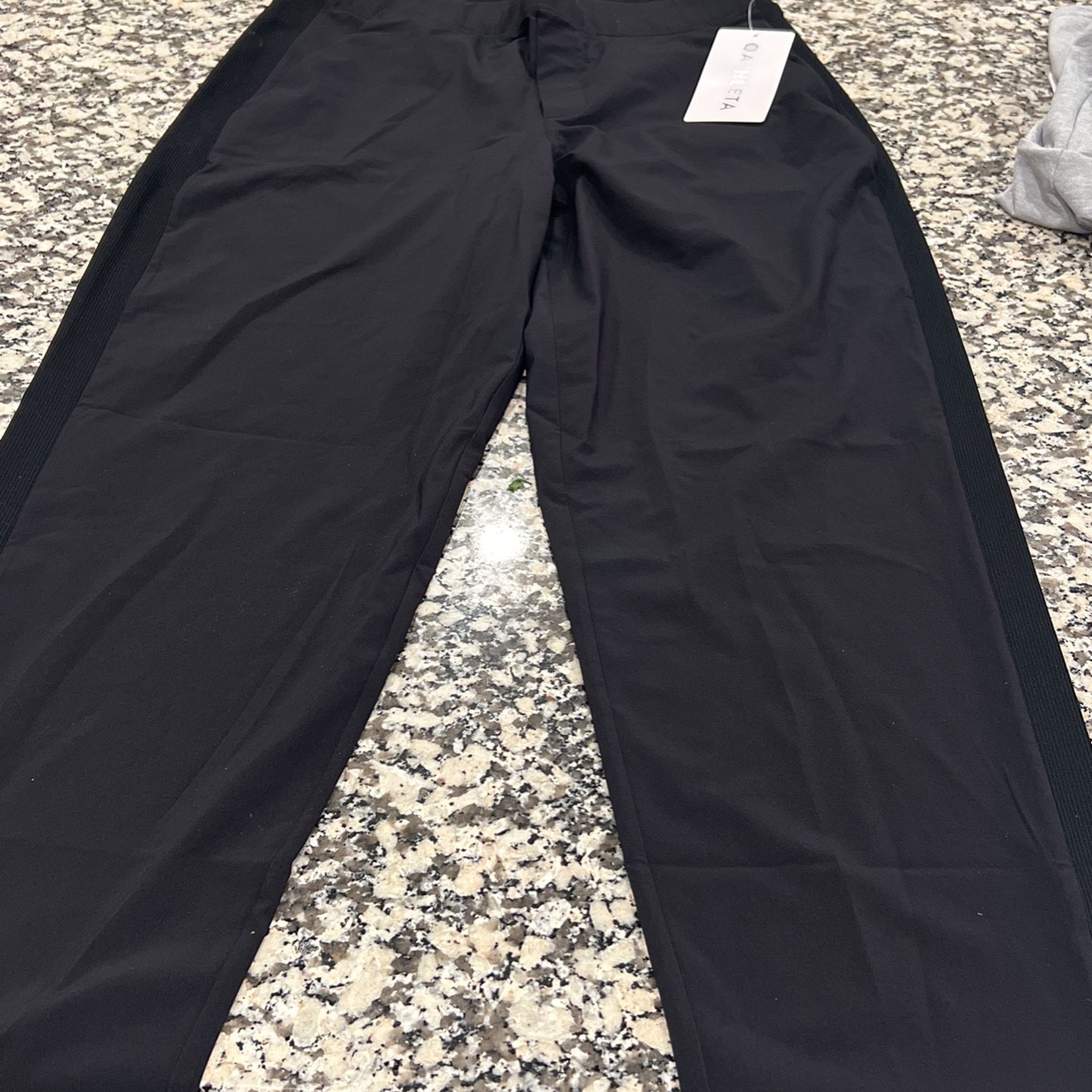 Athleta Women’s Workout Pants Size 10 New Men's clothing
