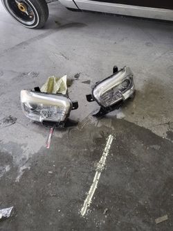 Headlight Tacoma