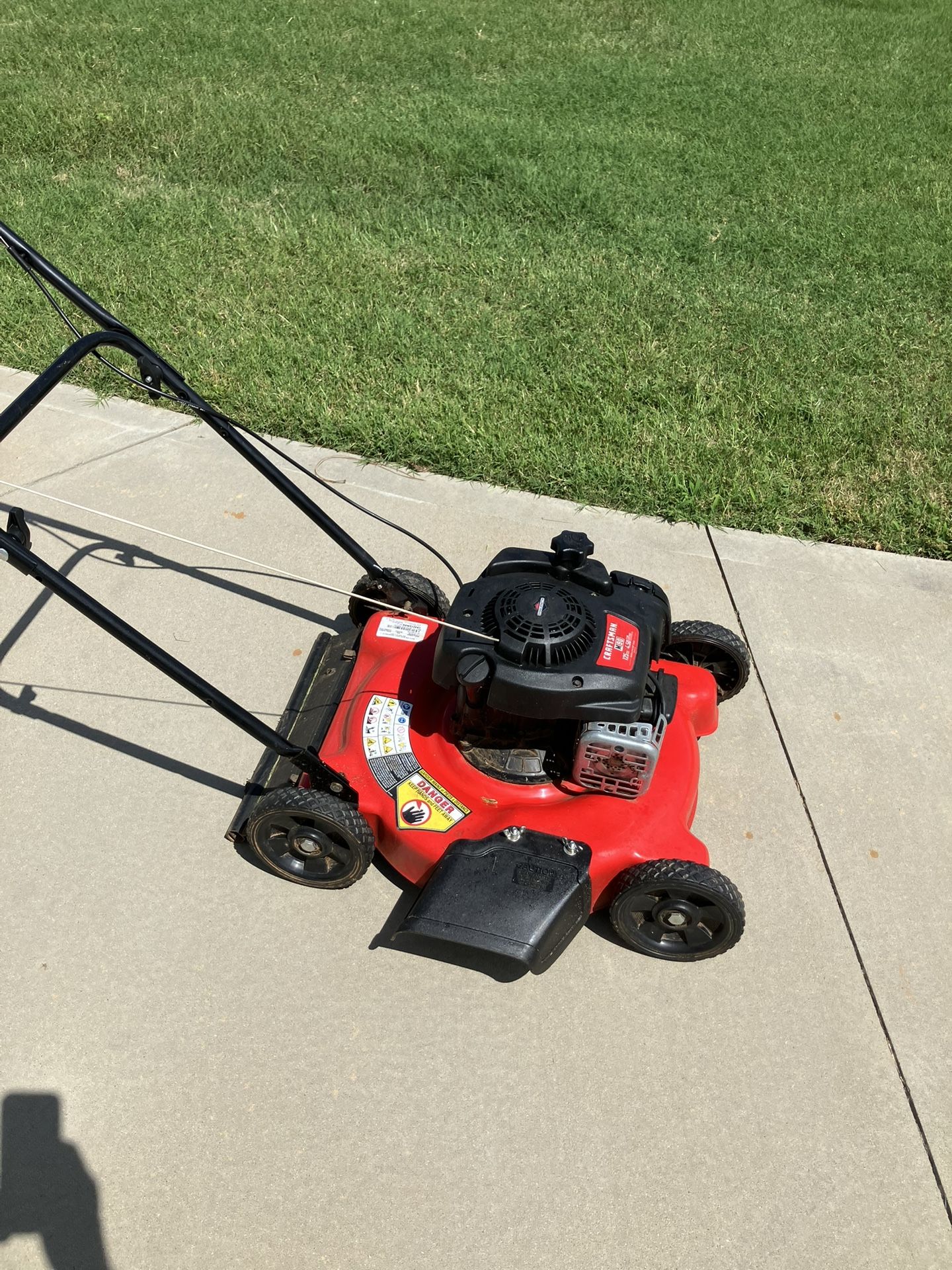 Modern OHV ENGINE CRAFTSMAN LAWNMOWER RUNS PERFECT, Yes I Accept Broken Mowers Traded In