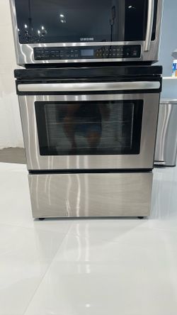 Frigidaire Stove