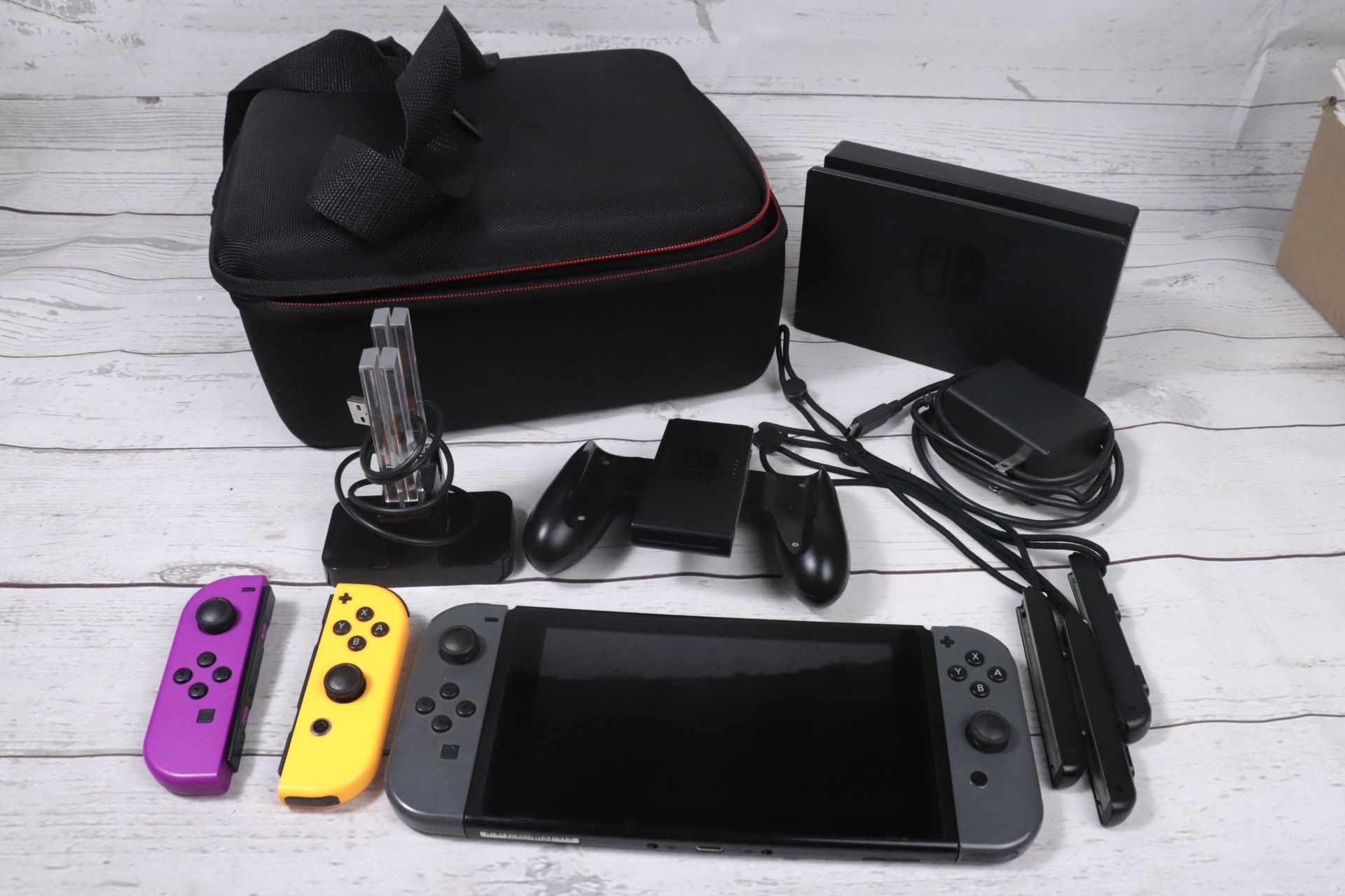 Nintendo Switch Bundle 