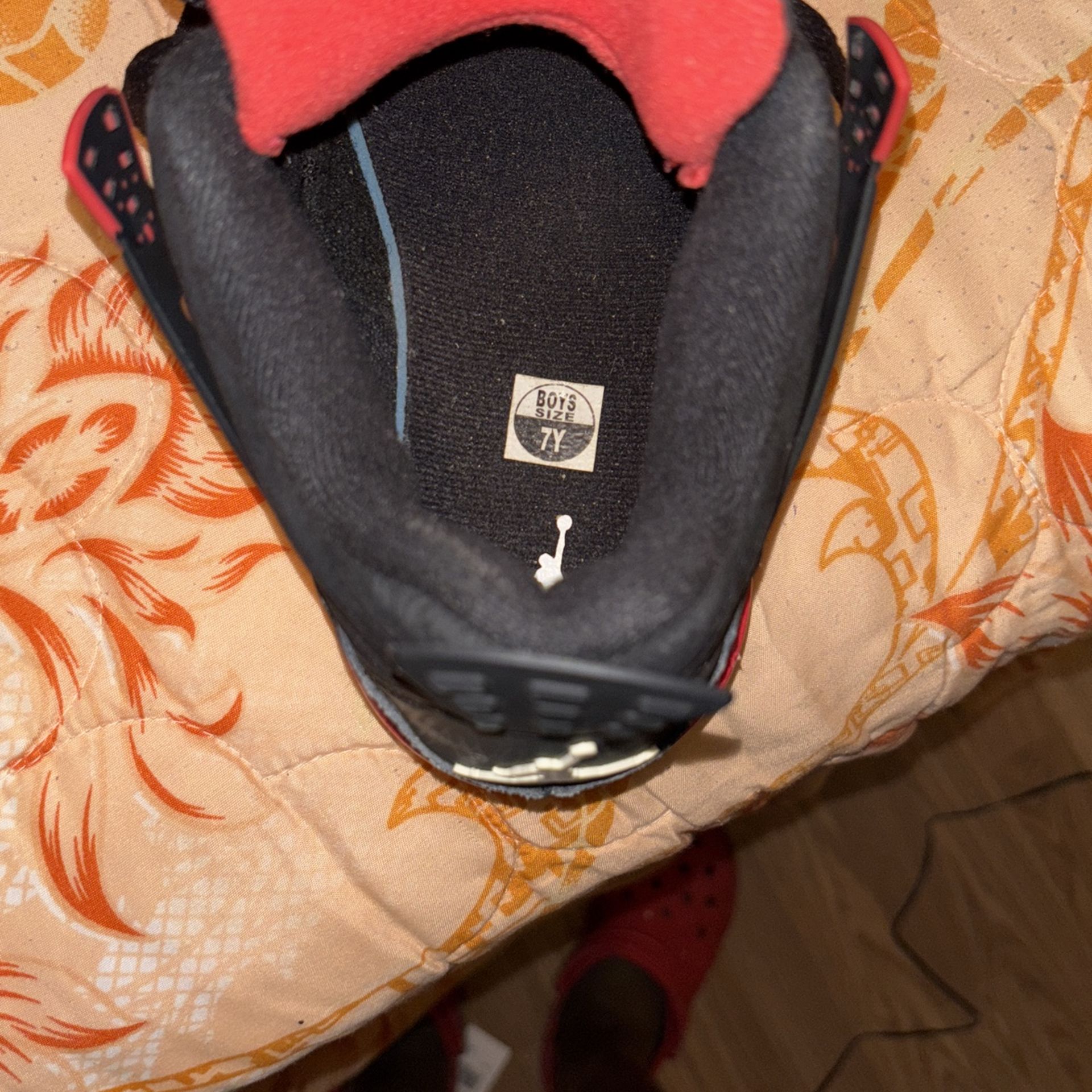 Jordan 4 Red Thunder Size 7