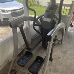 Gym Elliptical Great Shape 