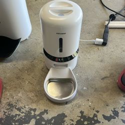 Dog Or Cat Feed By Petlibro