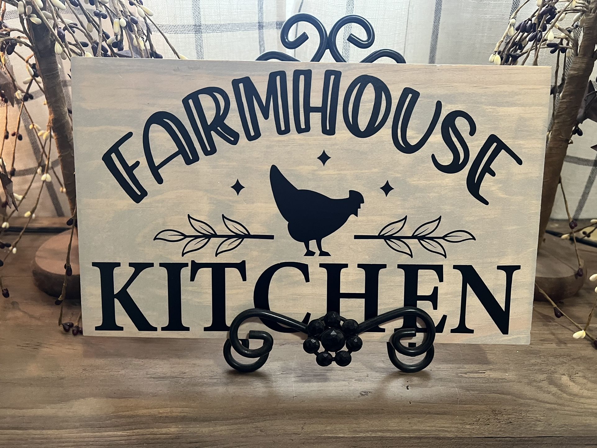 Farm House Kitchen Decoration