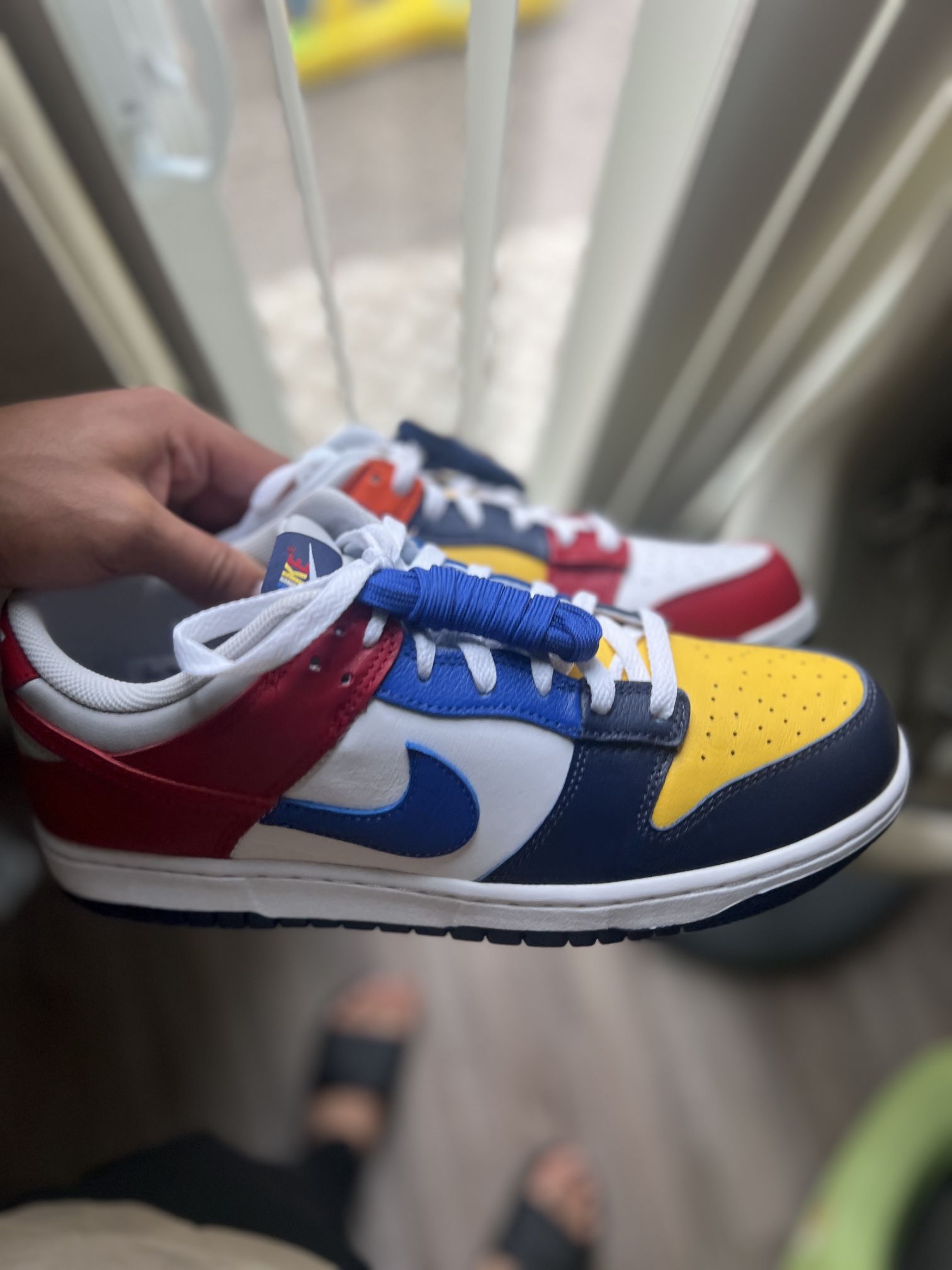 WTD DUNKS
