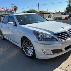 2014 Hyundai Equus