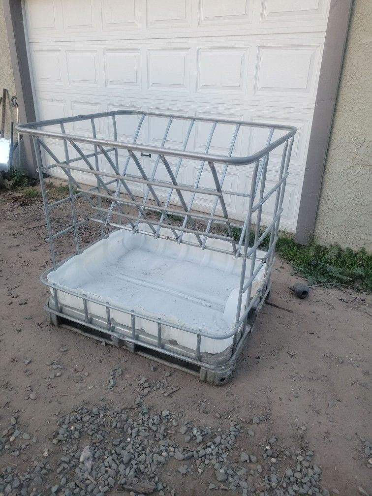 Livestock Feeders 110 Bucks