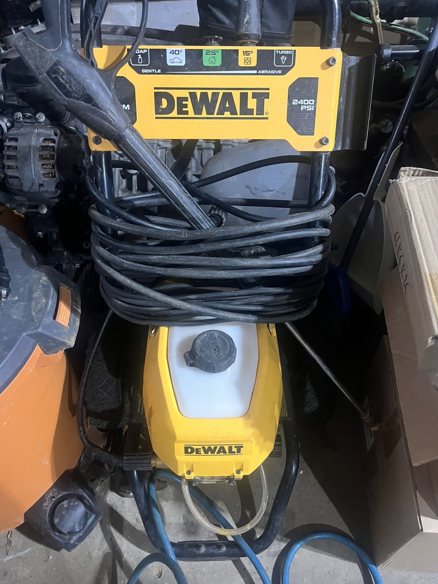 Dewalt 2400 PSI Electric Pressure Washer