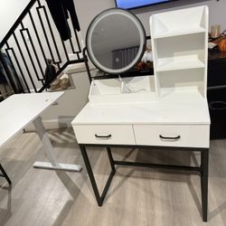 Makeup Vanity
