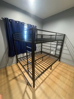 Queen sized bunkbeds