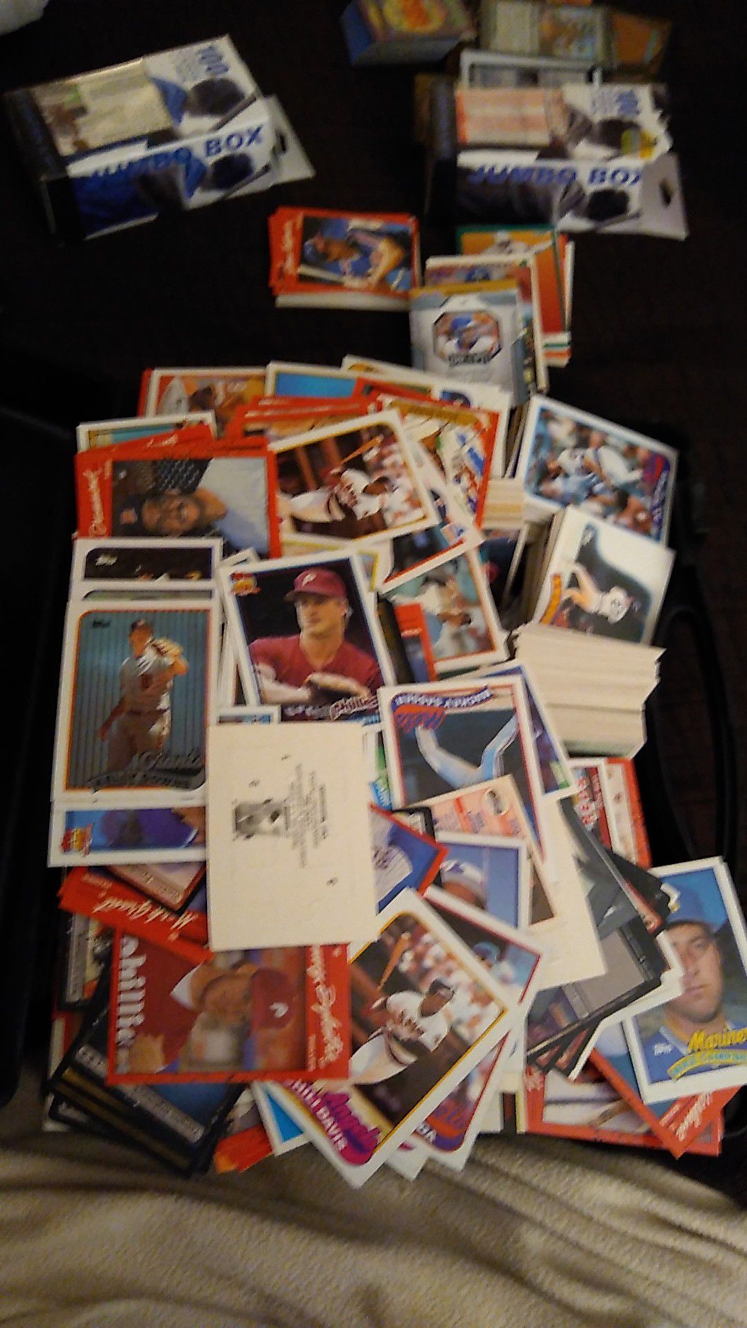 Several thousand baseball/football cards