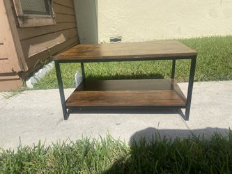 two shelf wood coffe table  Thumbnail