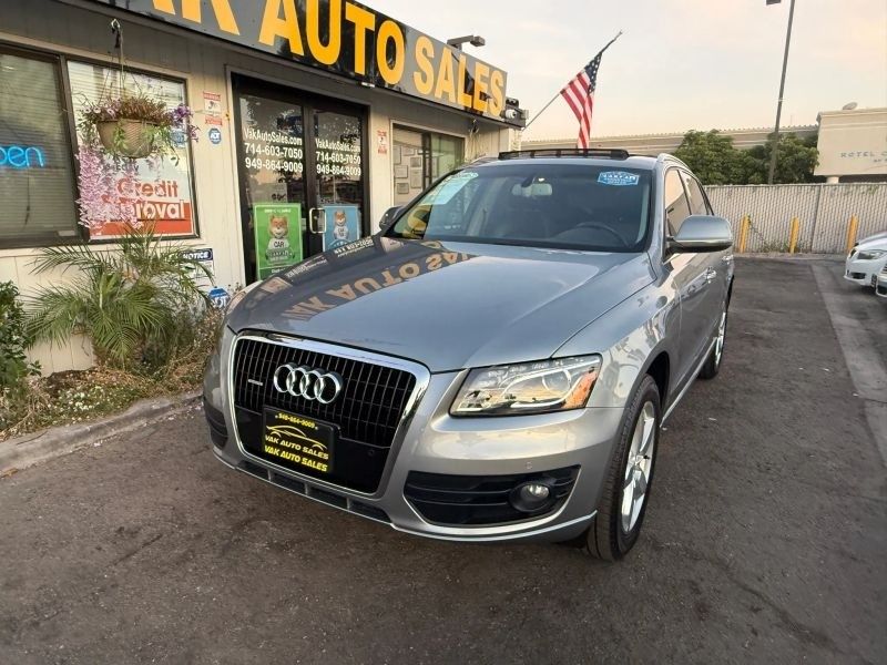 2010 Audi Q5 3.2 Quattro Premium Sport Utility SUV 4DR