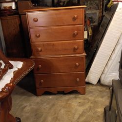 5 Drawer All Wood Chester Drawer For Sale 