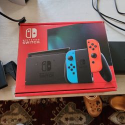 Nintendo Switch 