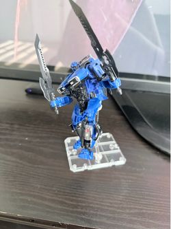 BROKEN drop kick action figure