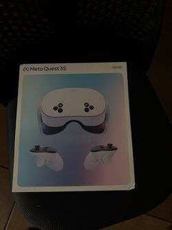 Meta Quest 3s All in one Headset