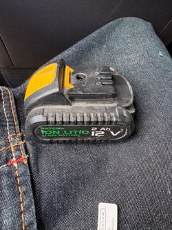 Pretul 12v Battery