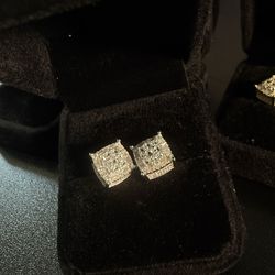 4 Point Large Face Moissanite Men’s Earrings