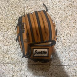 Baseball Glove 4609 9 1/2