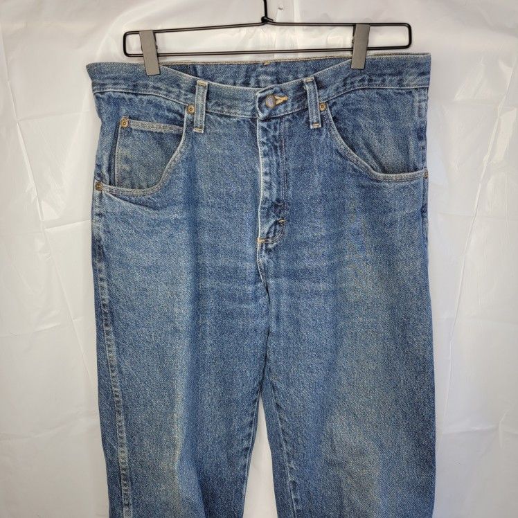 Wrangler 33W 32L 34x32 Mens Jeans Regular Cut Blue Denim 96501MR for Sale  in Simi Valley, CA - OfferUp