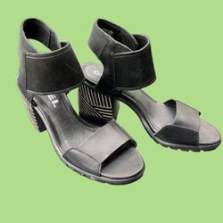 ☆NWOT☆ SOREL Nadia Black Leather Heeled Sandal