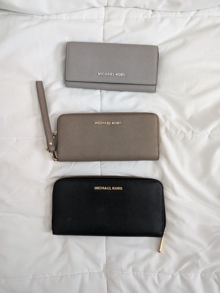 Michael Kors Wallets