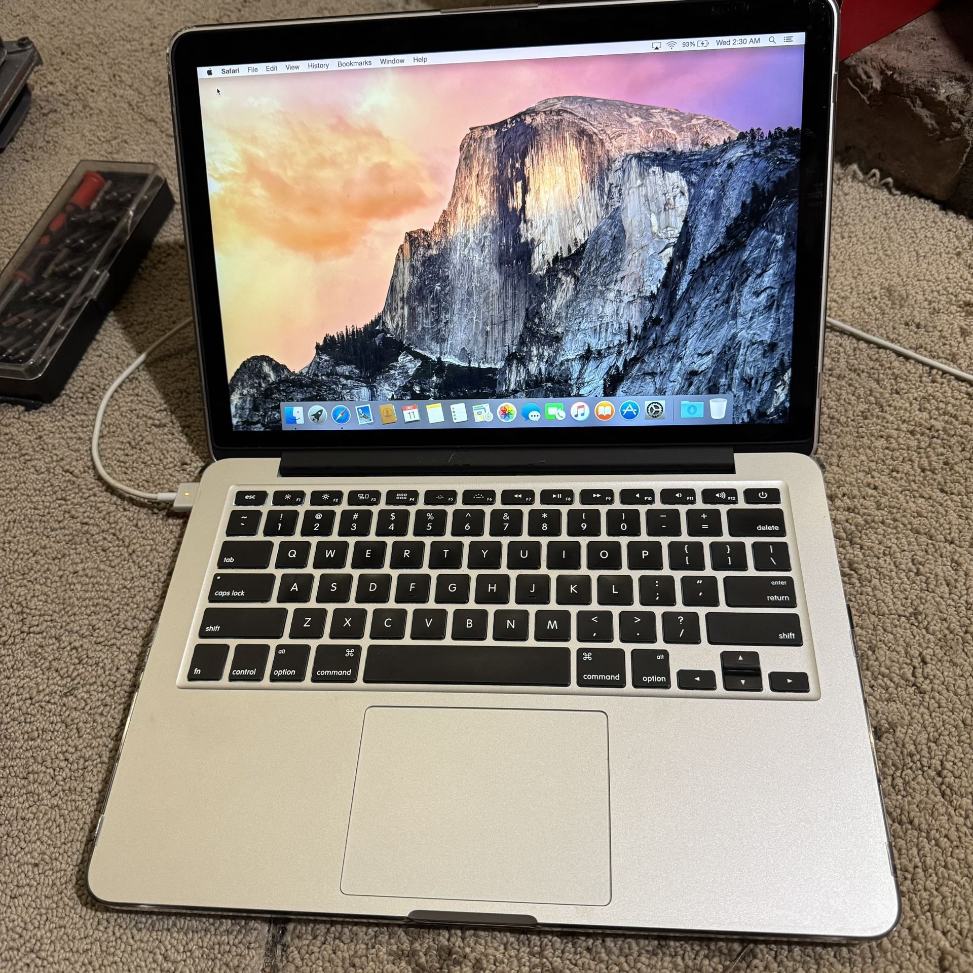 Mac Book Pro