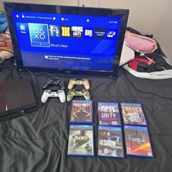 Ready To Play PS4, 4 Controllers, 5 Games + 2 Without Box, No Tv Included 