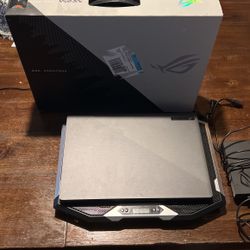 Asus Rog Zephyrus G15 Gaming Laptop And Cooling Station 