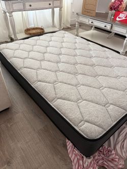 Full  Size Pillow Top Mattress