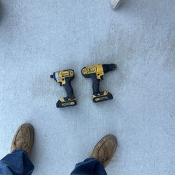 Dewalt Drills With Extra Battery And Charger