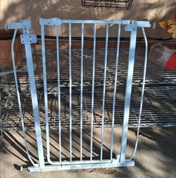 KIDS AND DOG GATE.