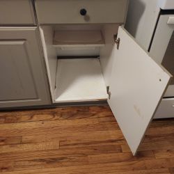 Kitchen  Cabinets  An Counter Tops 