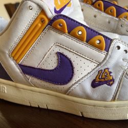 Mens Nike Retro Lakers Edition