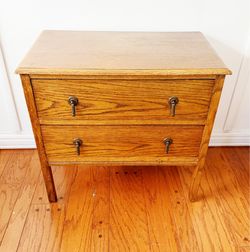 Vintage Oak 2 drawer dresser chest with brass drop handles Reseda