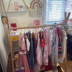 Clothing rack- Kids 
