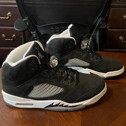Retro Jordan Oreo 5’s (2021)