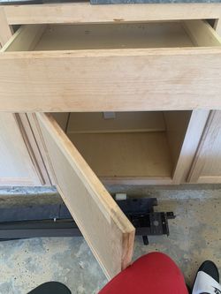 2 cabinets for sell $120 or $60 each